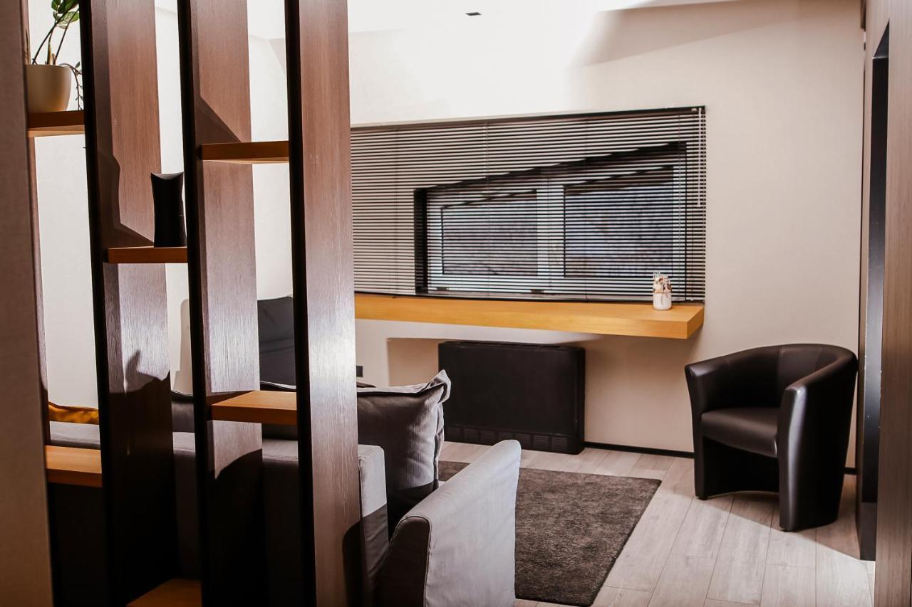 Sohaz Panzio Es Apartmanhaz 索尔诺克 外观 照片